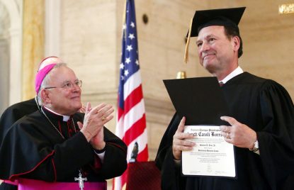 Alito Teaches Rednecks Meaning Of “Egregiously” By Using Egregiously Wrong Example