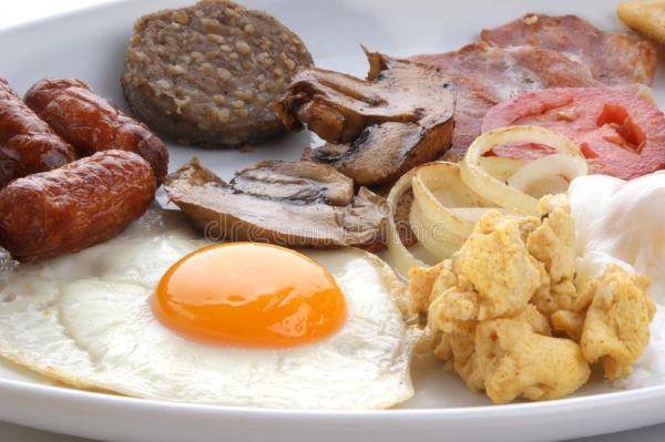 West Clare Hotelier Offers Three Sausages With Every Fried Breakfast To Boost Bookings