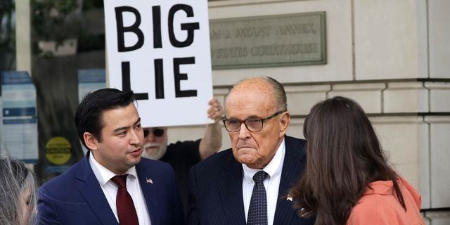 Giuliani: “As A Lawyer, I’m Not Obliged To Tell The Truth”
