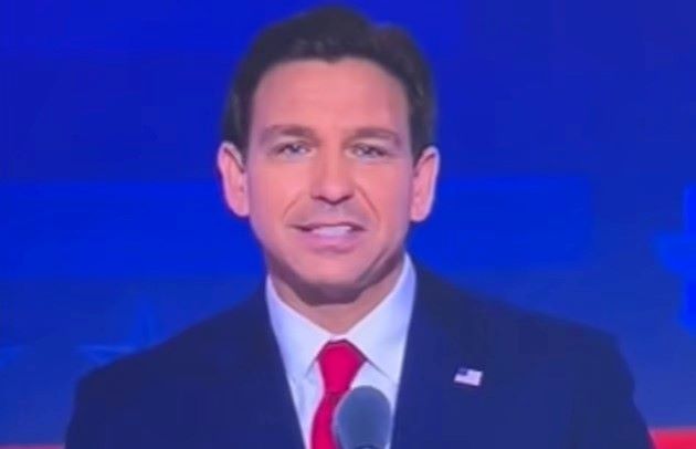 DeSantis Claims His Audience Smiles Same Weird Way He Does