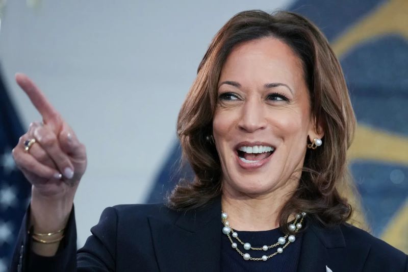 Harris Says Orange Won’t Be the New Black